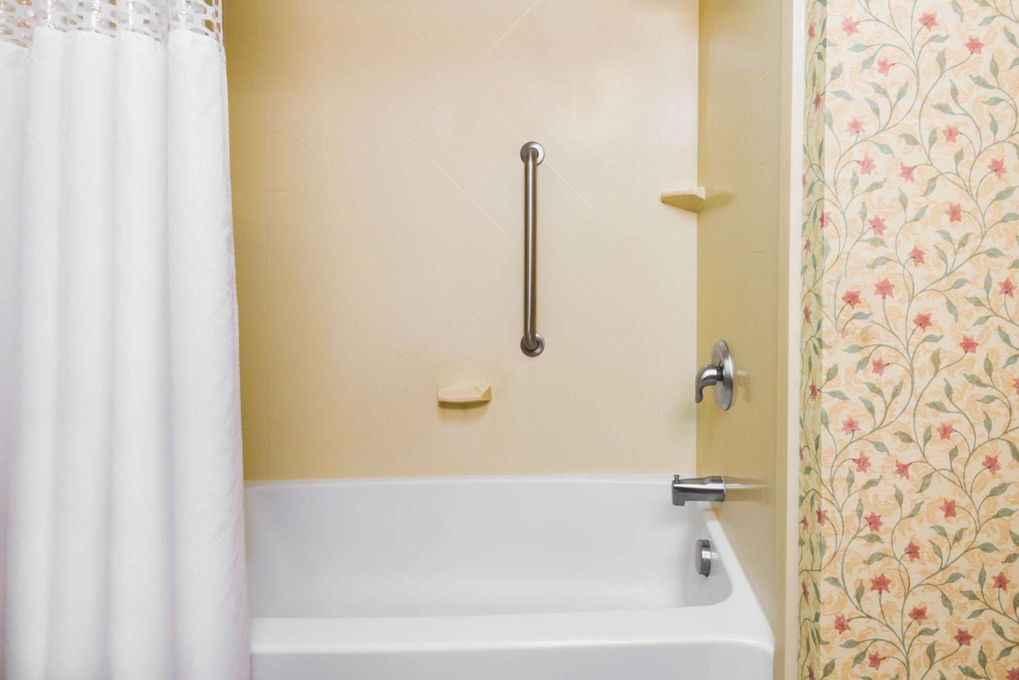 Hampton Inn & Suites Columbus Polaris Eksteriør billede